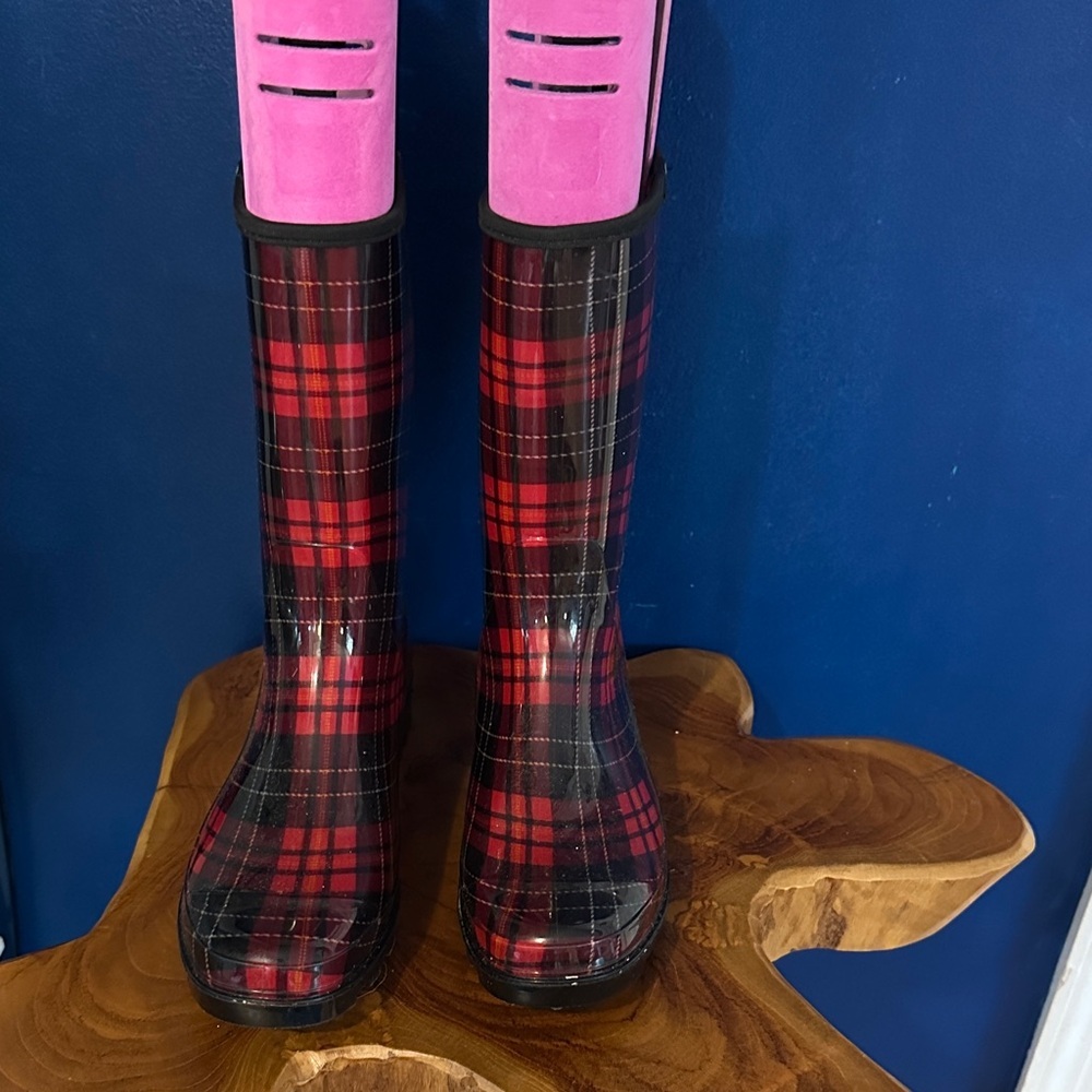 NWOT Women’s Hisea Waterproof Plaid Mid Calf Gardening Mud Work Boots Size 8